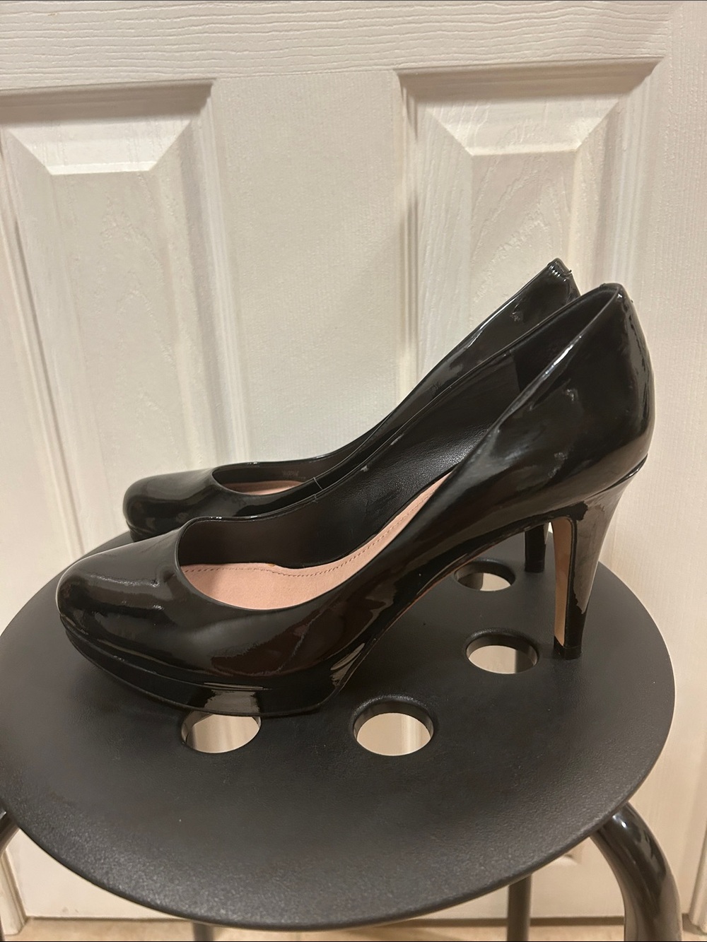 Vince Camuto Patent Pumps Size 8
